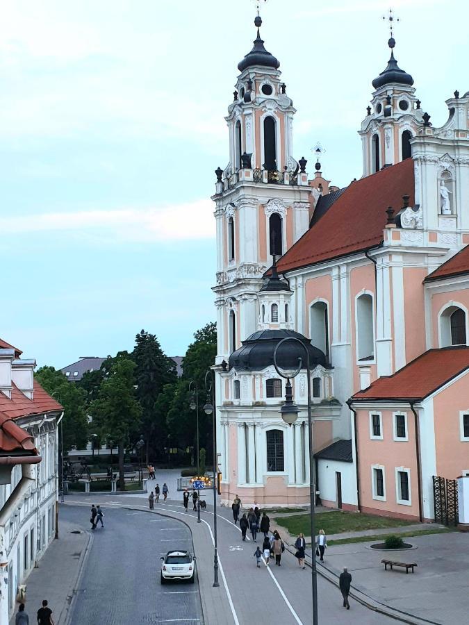 Cozy One Bedroom Apartment In Old Town Vilna Exterior foto